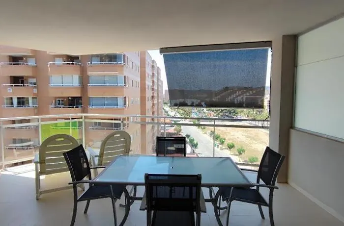 F7 - Edificio Mondrian World, Select - Servhouse