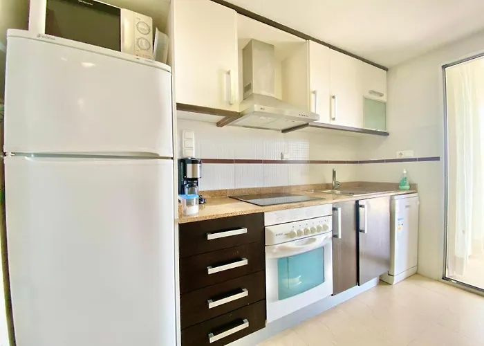 F7 - Edificio Mondrian World, Select - Servhouse *