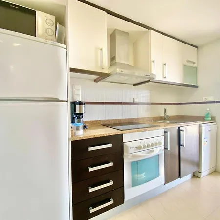 F7 - Edificio Mondrian World, Select - Servhouse *