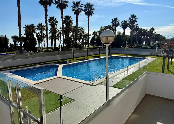 F7 - Edificio Mondrian World, Select - Servhouse * El Borseral